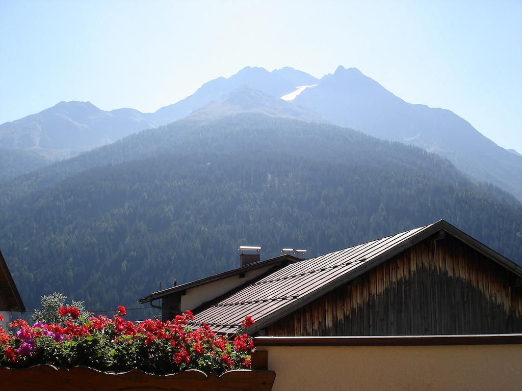Apart Elisabeth Apartment Pettneu am Arlberg Ruang foto